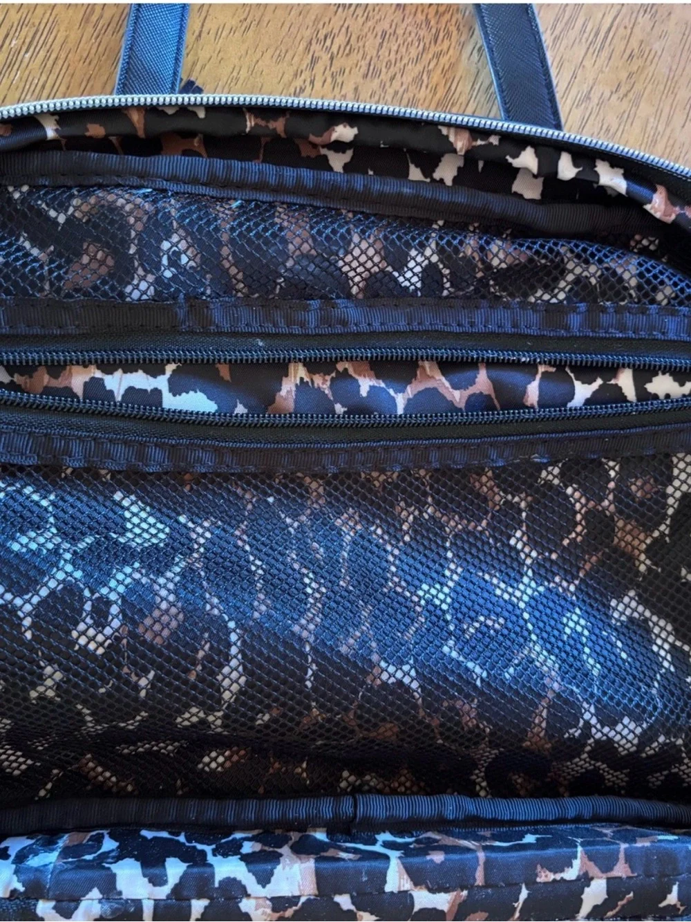 Victorias Secret unzips larger